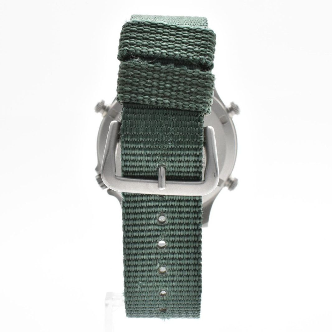 Casio Timber Cruiser TIC-4 Quartz Chronograph Near MINT Black Dial 38mm Green