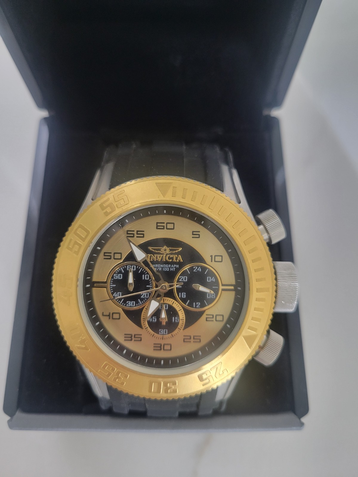 INVICTA PRE OWNED WATCH PRO DIVER 14978 50MM QUARTZ / SCRATCHES ON CASE / NO BOX